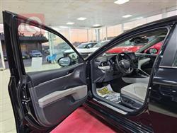 تۆیۆتا کامری